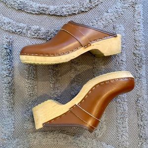 Ugglebo Toffeln Leather Clogs